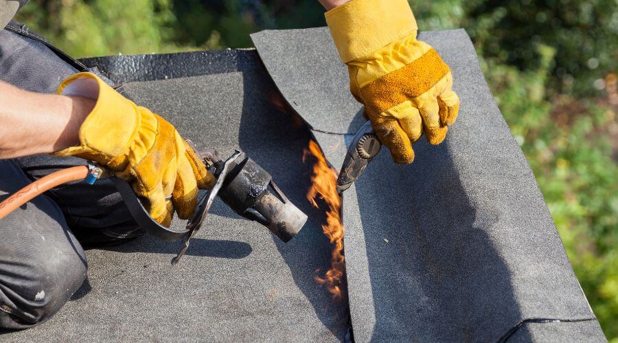 Professional flood damage restoration services in Floral, AR